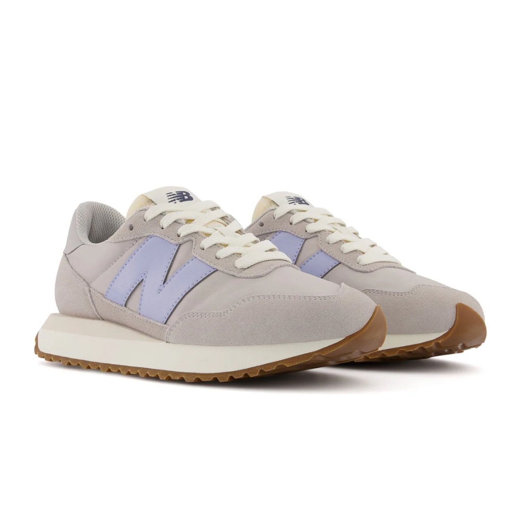 Women’s New Balance 237 Sneaker in RAINCLOUD / DAYDREAM